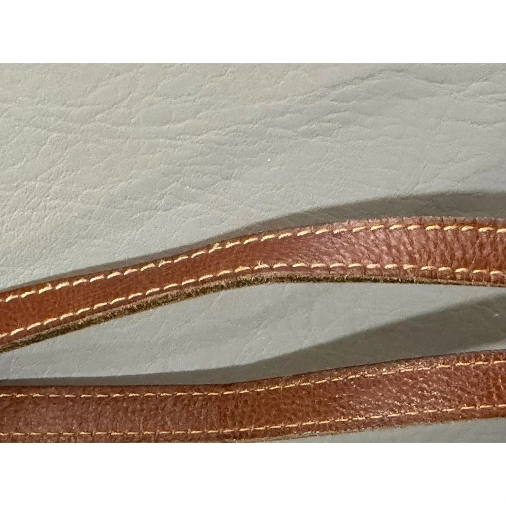 Patricia Nash embark stylish